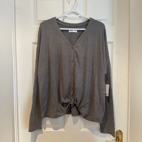 Cardigan/sweater - Picture 1 of 4